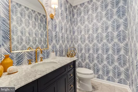 Bath - 130 E Side Dr, Rehoboth Beach, DE 19971 photo 1 of 11