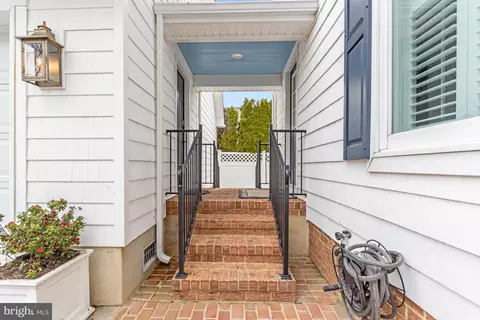 Exterior - 130 E Side Dr, Rehoboth Beach, DE 19971 photo 3 of 7