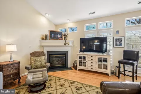 Living - 37151 Lord Baltimore Ln, Ocean View, DE 19970 photo 2 of 2