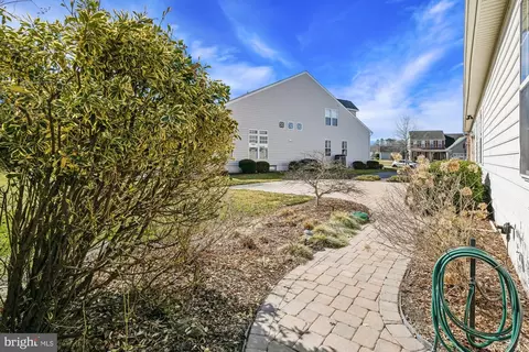 Exterior - 37151 Lord Baltimore Ln, Ocean View, DE 19970 photo 17 of 20