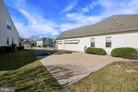 Exterior - 37151 Lord Baltimore Ln, Ocean View, DE 19970 photo 8 of 20