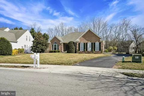 Exterior - 37151 Lord Baltimore Ln, Ocean View, DE 19970 photo 12 of 20