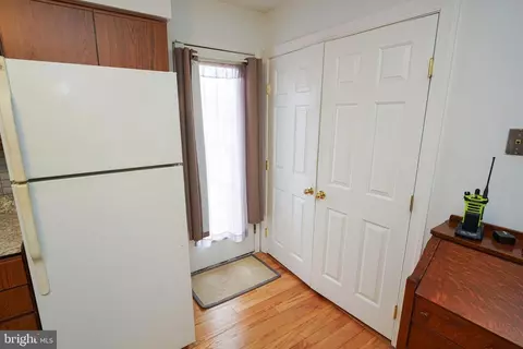 Entry Way - 306 N Margaret St, Georgetown, DE 19947 photo 4 of 6