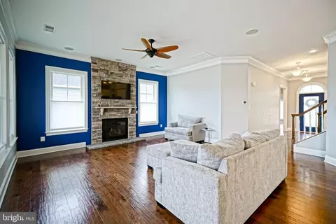 Living - 31742 Carmine Dr, Rehoboth Beach, DE 19971 photo 2 of 5