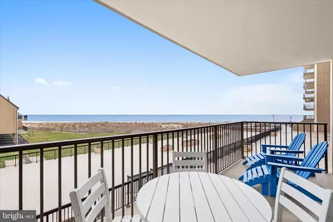 209 Chesapeake House, Bethany Beach, DE 19930