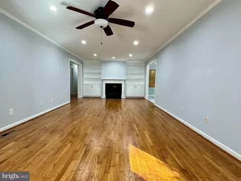 Living - 110 Sylvan Dr, Milton, DE 19968 photo 2 of 5