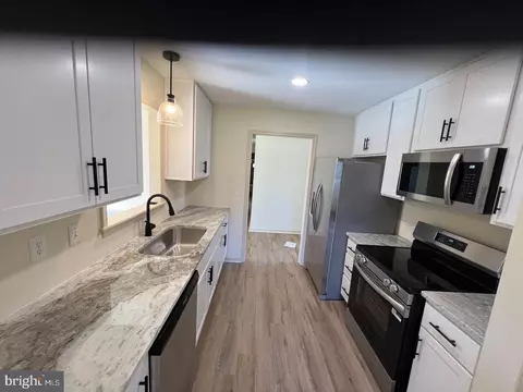 Kitchen - 33016 Forest Knoll Dr, Laurel, DE 19956 photo 1 of 1