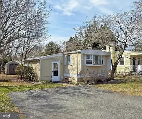 19710 Queen Ln #197, Rehoboth Beach, DE 19971