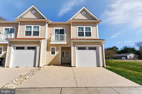 38445 Grand Ave #G2, Ocean View, DE 19970