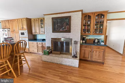 Kitchen - 30077 Fire Tower Rd, Laurel, DE 19956 photo 6 of 6
