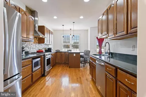 Kitchen - 24594 Hollytree Cir, Georgetown, DE 19947 photo 4 of 8