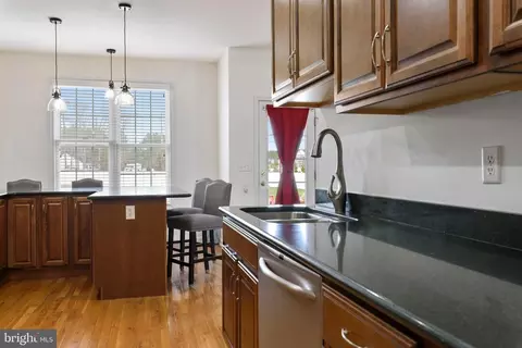 Kitchen - 24594 Hollytree Cir, Georgetown, DE 19947 photo 5 of 8