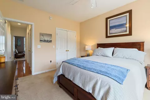 Bedroom - 24594 Hollytree Cir, Georgetown, DE 19947 photo 5 of 5