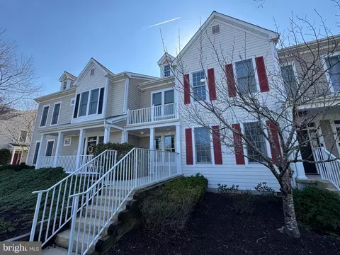 1 Clubhouse Dr #E, Ocean View, DE 19970