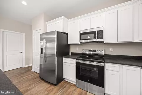 Kitchen - 29127 Contessa Ct, Laurel, DE 19956 photo 1 of 2