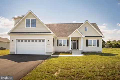 Exterior - 29127 Contessa Ct, Laurel, DE 19956 photo 2 of 9