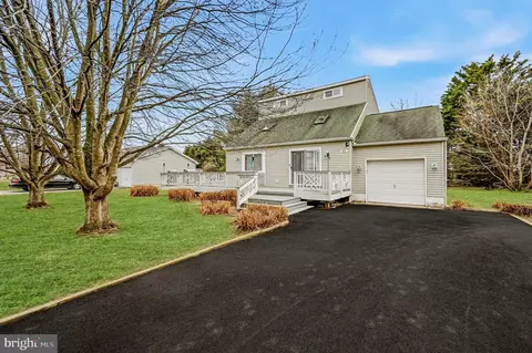 22 Vassar Dr, Rehoboth Beach, DE 19971