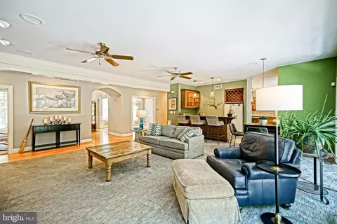 Living - 6 Blue Heron Dr, Georgetown, DE 19947 photo 3 of 3