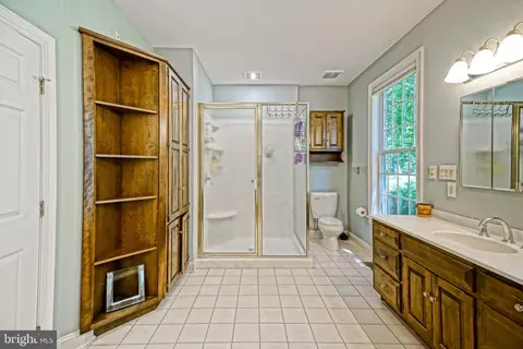 Bath - 6 Blue Heron Dr, Georgetown, DE 19947 photo 5 of 8