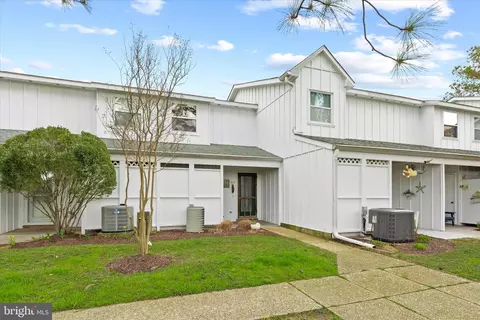 38256 Hummingbird Ln #215, Selbyville, DE 19975