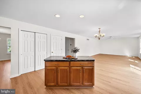 Entry Way - 305 Baywinds Ct, Dagsboro, DE 19939 photo 2 of 4