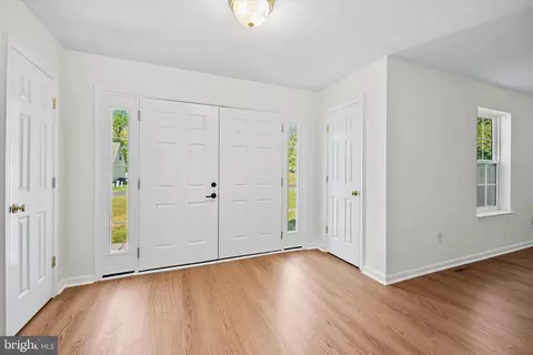 Entry Way - 305 Baywinds Ct, Dagsboro, DE 19939 photo 1 of 4