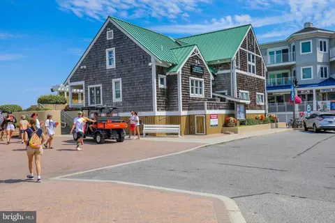 Exterior - 826 Beach Haven Dr #B, Bethany Beach, DE 19930 photo 9 of 9