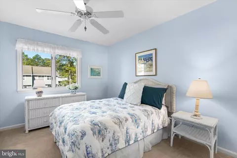 Bedroom - 826 Beach Haven Dr #B, Bethany Beach, DE 19930 photo 4 of 9