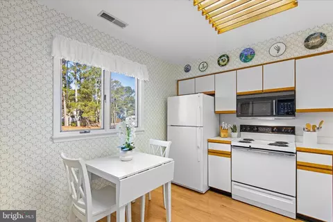 Kitchen - 826 Beach Haven Dr #B, Bethany Beach, DE 19930 photo 1 of 6