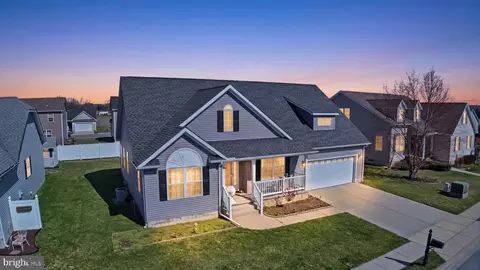 413 Plantation Dr, Seaford, DE 19973