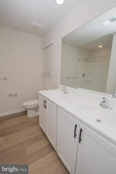 Bath - 31319 Artesian Ave, Lewes, DE 19958 photo 1 of 1