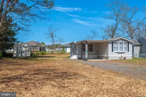 32996 Circle Dr, Millsboro, DE 19966