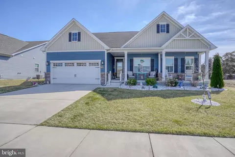 30234 Snug Berth Dr, Lewes, DE 19958