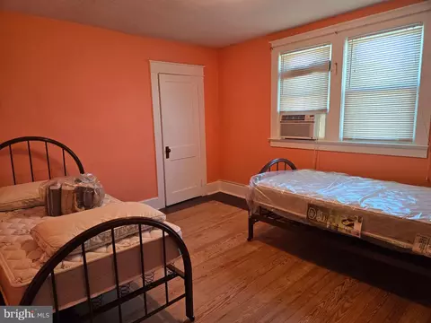 Bedroom - 599 E Market St, Georgetown, DE 19947 photo 4 of 6
