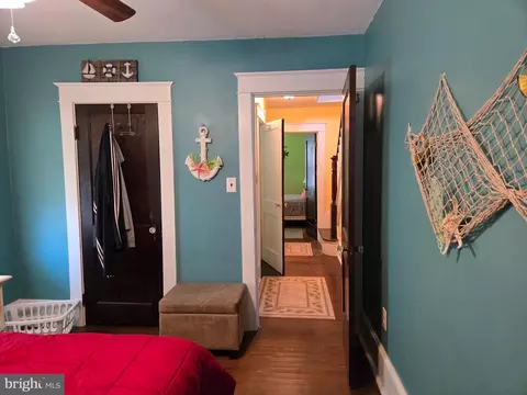 Entry Way - 599 E Market St, Georgetown, DE 19947 photo 3 of 4