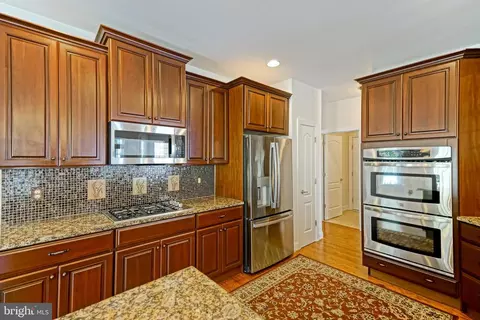 Kitchen - 35223 Seaport Loop, Lewes, DE 19958 photo 6 of 6