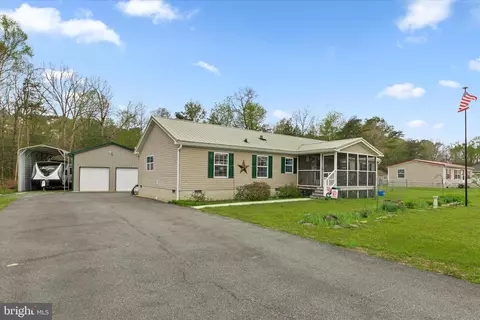 11745 Glen Cir, Bridgeville, DE 19933
