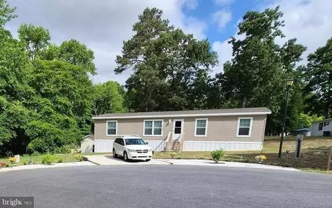 11215 5th St, Bridgeville, DE 19933