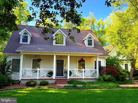 17 W Side Dr, Rehoboth Beach, DE 19971