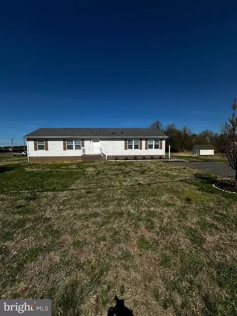 11433 Trussum Pond Rd, Laurel, DE 19956