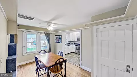 Dining - 128 Brooklyn Ave, Laurel, DE 19956 photo 2 of 2