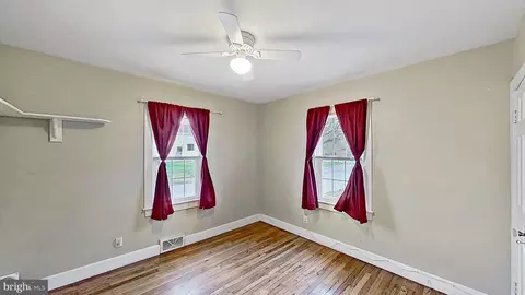 Bedroom - 128 Brooklyn Ave, Laurel, DE 19956 photo 3 of 8