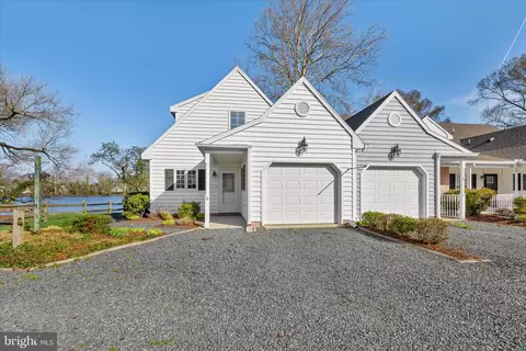 100 Mill Pond Dr #6, Laurel, DE 19956 photo 4