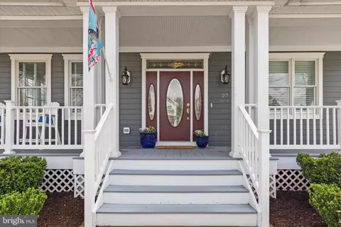 Exterior - 27 Sycamore St, Ocean View, DE 19970 photo 3 of 19