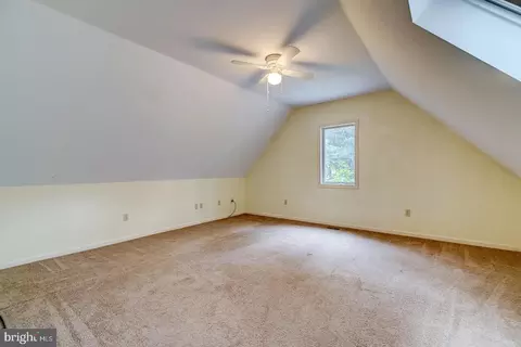 Bedroom - 208 Pond View Dr, Bethany Beach, DE 19930 photo 5 of 9