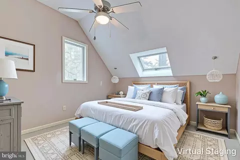 Bedroom - 208 Pond View Dr, Bethany Beach, DE 19930 photo 6 of 9