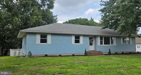 30909 Buttonwood Dr, Lewes, DE 19958