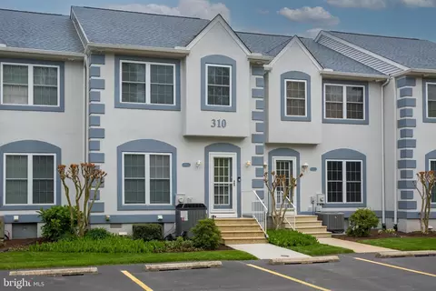 310 Unit 3 Blue Heron Dr, Rehoboth Beach, DE 19971