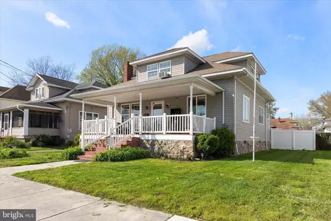 305 E Jewell St, Delmar, DE 19940