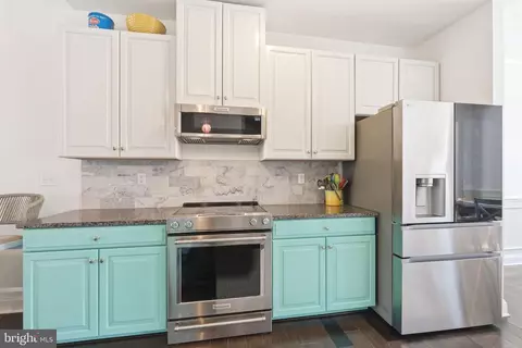 Kitchen - 36427 Bunker Ct, Frankford, DE 19945 photo 2 of 2